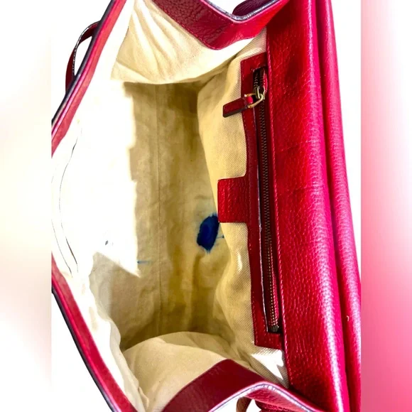 Gucci Calfskin Small GG Marmont Top Handle Bag in Vulcanic Red - Picture 9 of 16